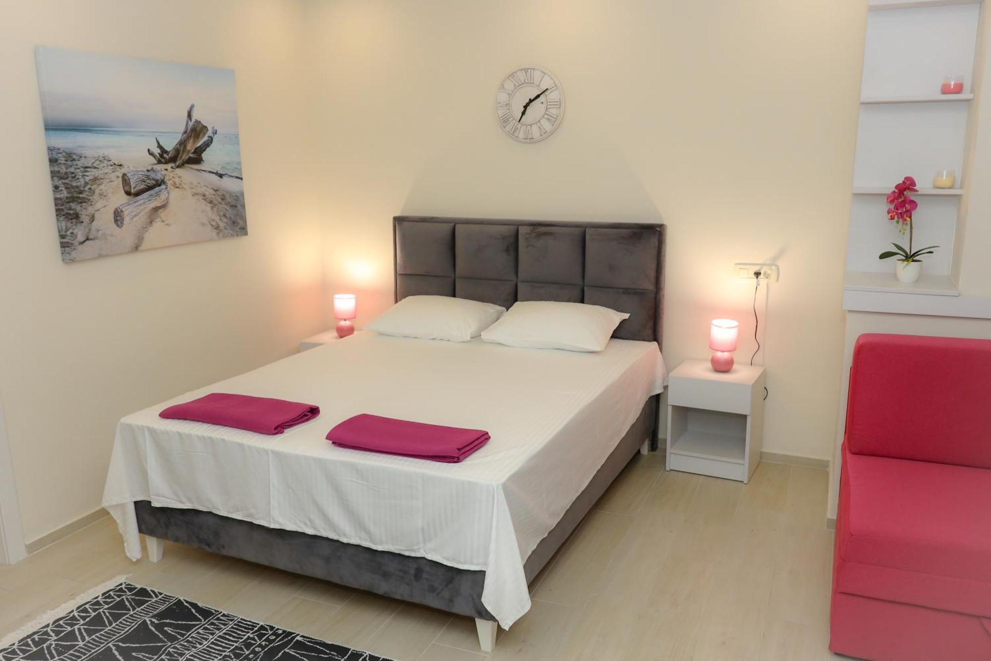 Apartments Milanovic ヘルツェグ・ノヴィ 部屋 写真